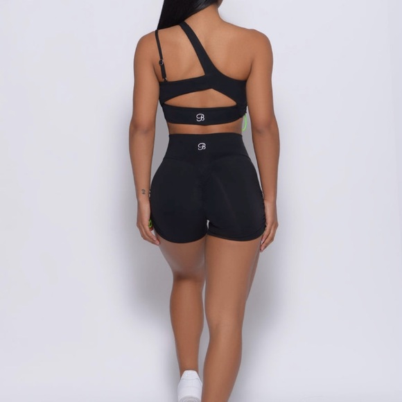 Bombshell brand shorts - Picture 5 of 5